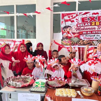 Lomba 17 Agustus 2026: Expo Makanan Tradisional Bersama Orang Tua Siswa MI Al-Istiqomah Kendari